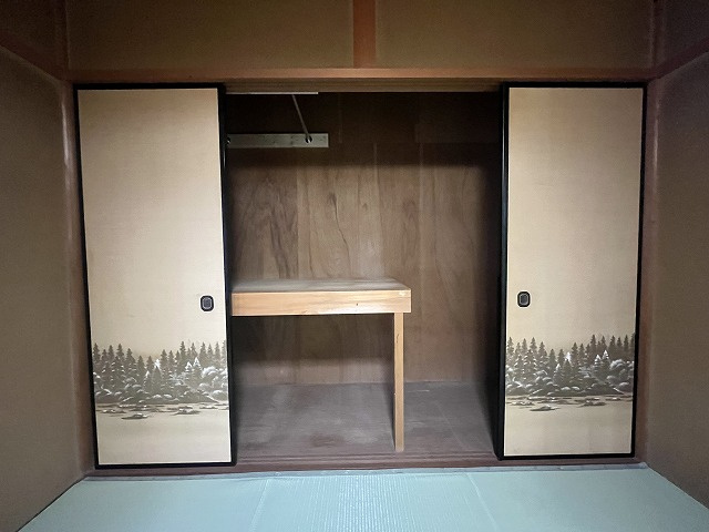 常滑市樽水町3丁目貸家の収納