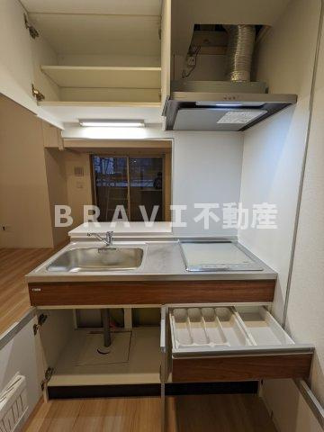 セレニテ堺筋本町リアン BRAVI不動産のキッチン