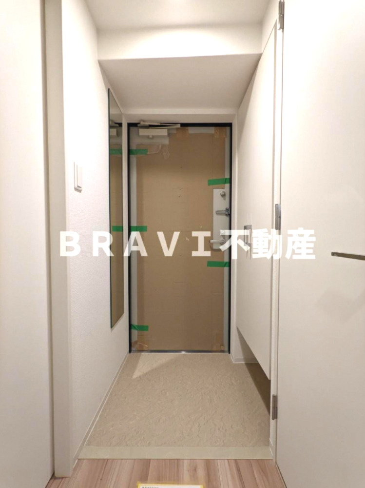 セレニテ堺筋本町リアン BRAVI不動産の玄関|【セレニテ堺筋本町リアン】