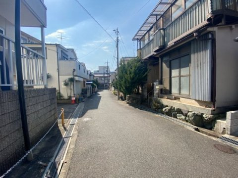【建築条件付き土地】グラッド・タウン北条１丁目の前面道路含む現地写真|■東向きで日当たり良好ですよ♪♪