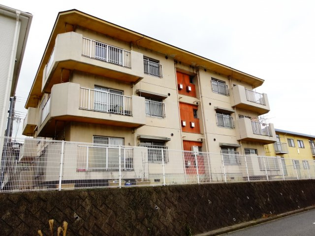 プレアール藤沢台の外観