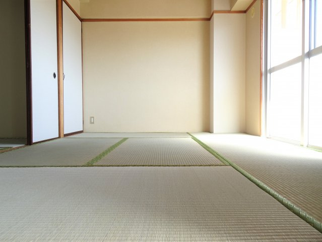 第２コーポ村下の和室