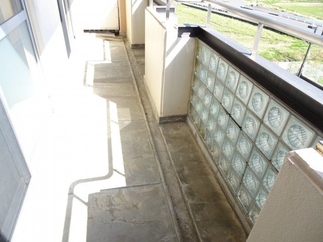 第２コーポ村下のバルコニー