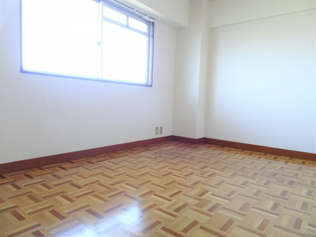 第２コーポ村下の洋室