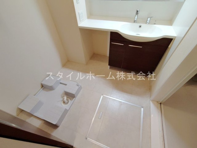 【洗面所】 | 華