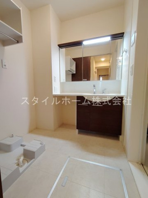 【洗面所】 | 華