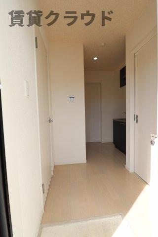 フォルビテッツァ松ヶ丘の玄関