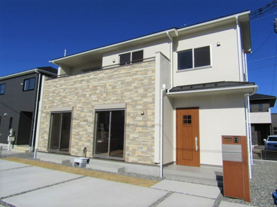 【外観】 | ブルーミングガーデン甲府市東下条町2期 | 新築戸建：甲府市東下条2期【2号棟】
土地面積：65.24坪　建物面積：33.30坪