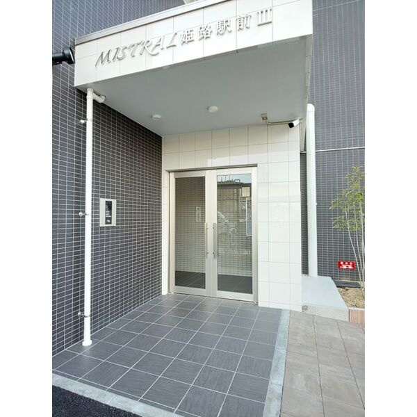 MISTRAL姫路駅前Ⅲのエントランス