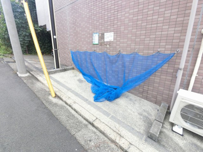 【その他共用部分】 | リブゼ横浜白楽 | ゴミ置場です。