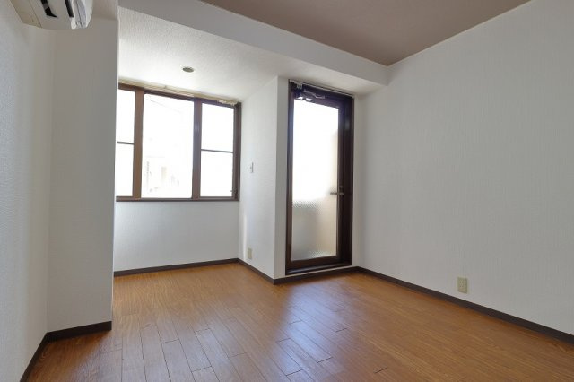 【居間・リビング】 | 第2フタバビル