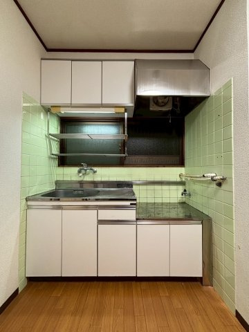 シャトーさわだⅠのキッチン|ガスコンロ設置可