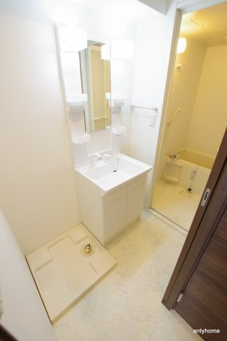 CIFI大阪天満　仲介手数料無料の洗面所