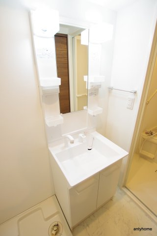 CIFI大阪天満　仲介手数料無料の洗面所