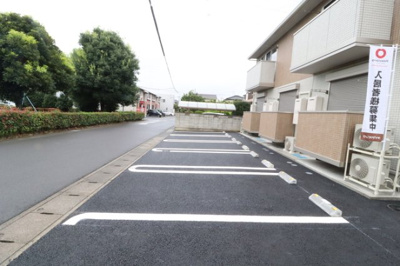 【駐車場】 | ステラルーチェ