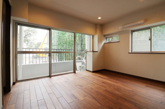 【外観】 | ●主寝室です●南側大使館建替工事中。本住戸の前は駐車場予定。