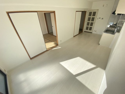 【居間・リビング】 | ジュエル曽根Ⅱ