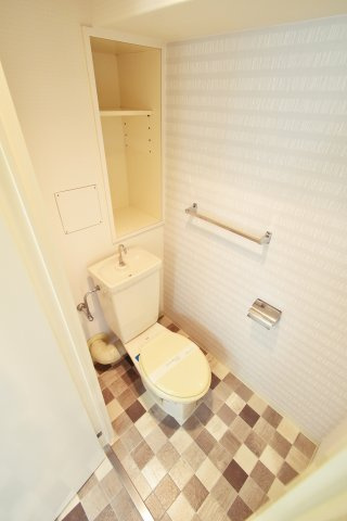 ファミーユ桜川のトイレ