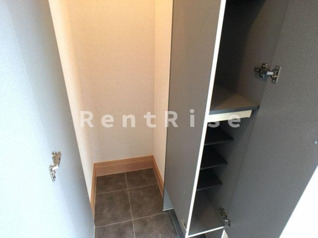 スターブルＮＯＭＵＲＡの駐車場