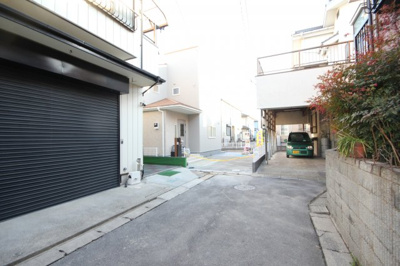 【前面道路含む現地写真】 | 三郷市鷹野4丁目 | 前面道路含む現地写真です