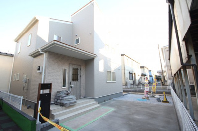 【外観】 | 三郷市鷹野4丁目 | 落ち着いた雰囲気の外観です