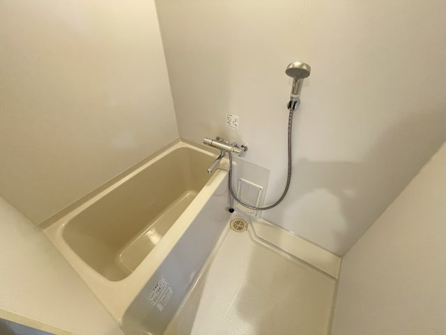 ＰＳＲ矢作町の浴室|＊退去前のため他号室参考写真
