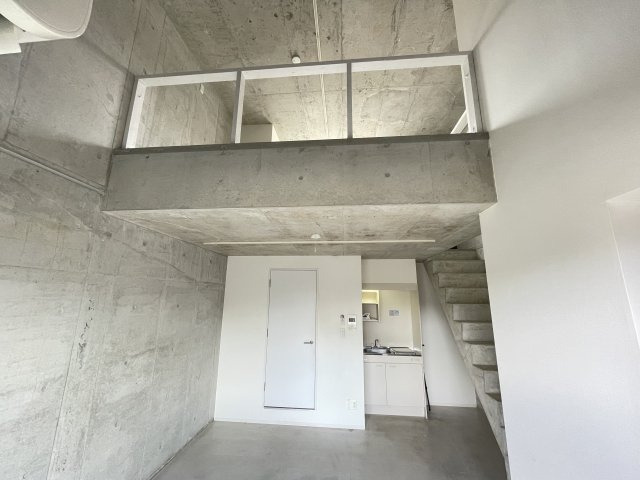 ＰＳＲ矢作町のその他|1階から2階を見たら。