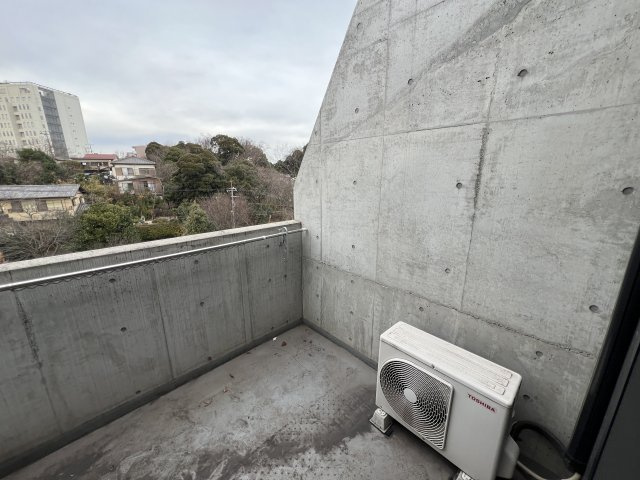 ＰＳＲ矢作町のバルコニー