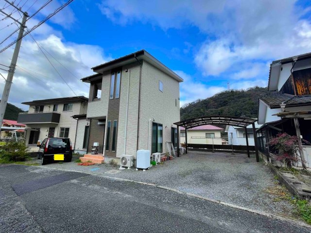【駐車場】の画像