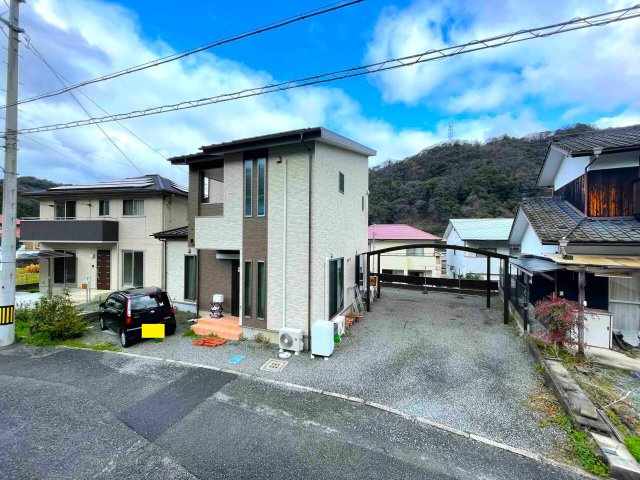 【前面道路含む現地写真】の画像