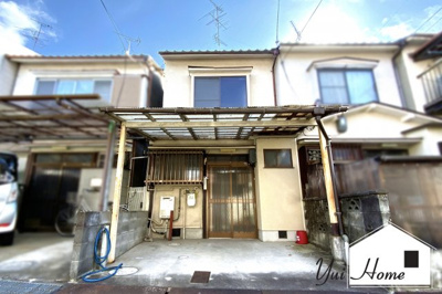 【外観】 | 宇治市槇島町南落合　中古テラスハウス | 屋根付きの駐輪場があるので、雨の日でもバイクや自転車を濡らさずに停めておけますヽ(^。^)ノ