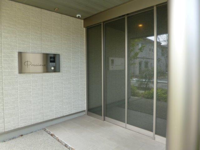 シャーメゾンプレシャスのセキュリティ|オートロック