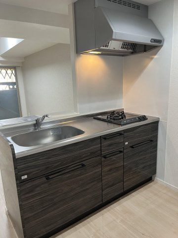 【キッチン】 | 千代町1丁目マンション | コンパクトなキッチンで掃除もラクラク