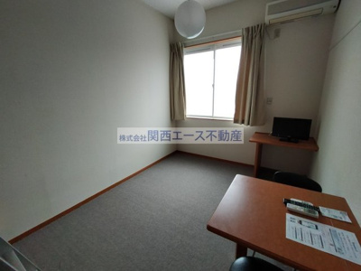 【寝室】 | レオパレスかもじや