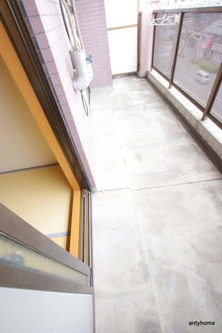 サンフェスタ　仲介手数料無料のバルコニー