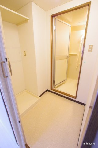 サンフェスタ　仲介手数料無料の洗面所