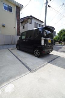 【駐車場】