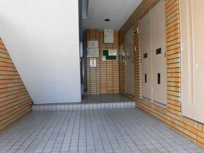 【エントランス】 | マンション常磐 | エントランスロビーです