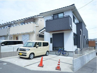 【外観】 | 一乗寺燈籠本町　中古戸建　【築３年・駐車２台可】