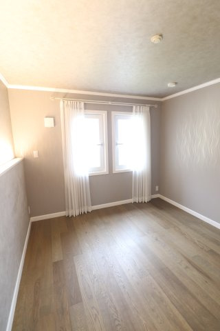 凛樹　Offenの寝室