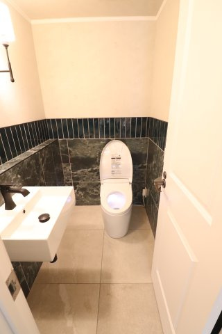 凛樹　Offenのトイレ