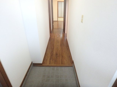 【玄関】 | 甲子園ハイツ | 落ち着いた玄関です