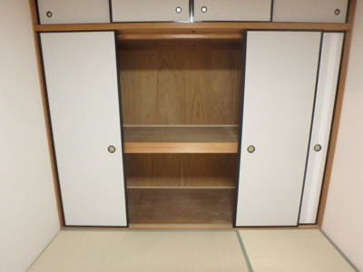 【収納】 | 甲子園ハイツ | たっぷりとした収納スペースです