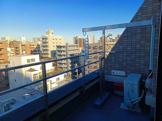 ブロッサムスクエアのバルコニー