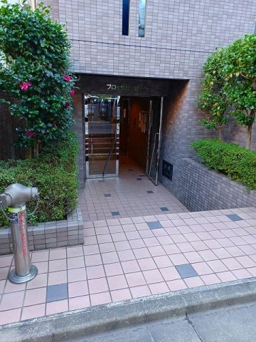 ブロッサムスクエアのエントランス