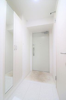 【玄関】 | リッツ・アヴェニュー