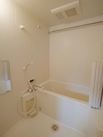 岸和田市尾生町６丁目のテラスの浴室|ゆったり過ごせるお風呂です