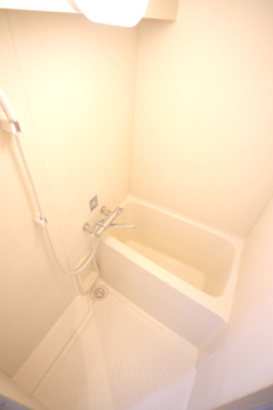 エスペランサ西杉の浴室