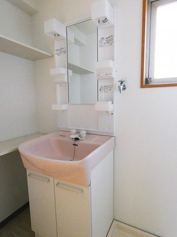 ユタカマンションの独立洗面台|独立洗面台で身支度をすべて済ませてしまいましょう