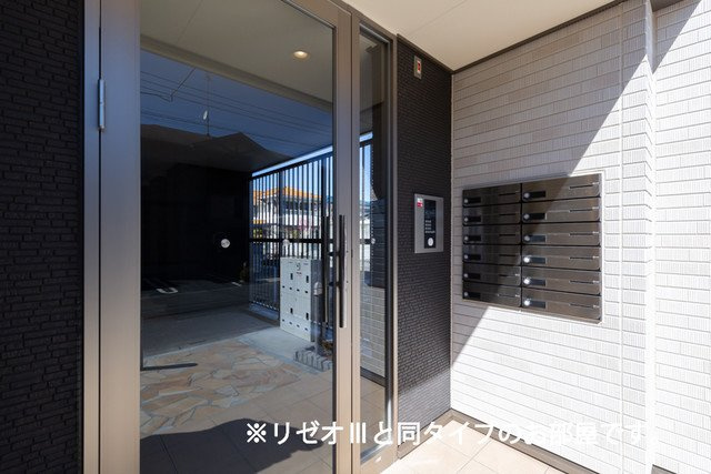 Ｋ－ハリウッドのエントランス|建物の内部です